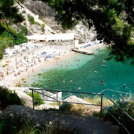 Ella Deluxe 아파트 *